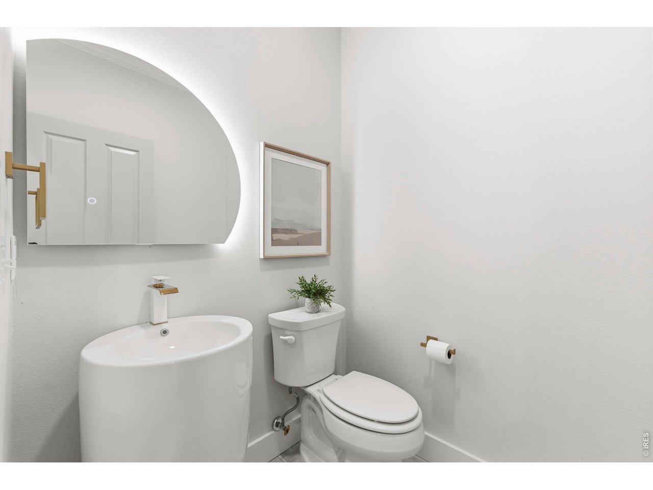 7766 Park Ridge Circle Fort Collins, CO 80528 - Photo 17 of 43 Powder Bath