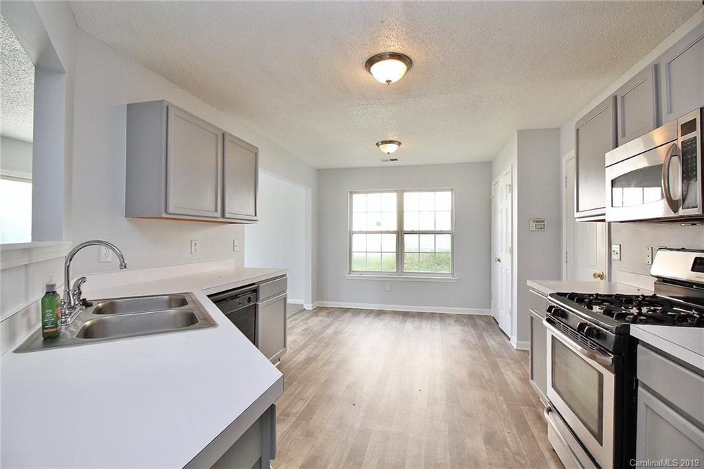 6711 Horace Mann Road Charlotte, NC 28269 - Photo 14 of 28