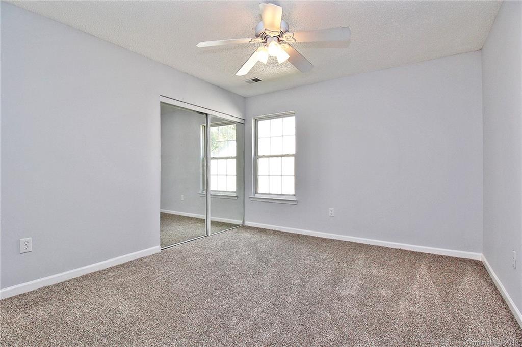 6711 Horace Mann Road Charlotte, NC 28269 - Photo 18 of 28