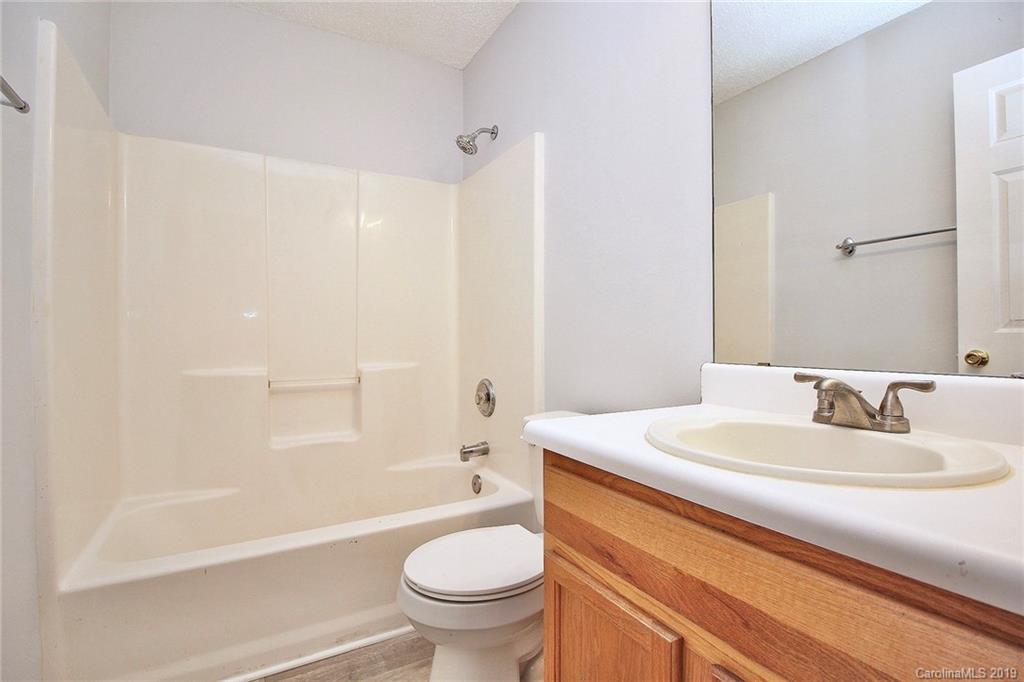 6711 Horace Mann Road Charlotte, NC 28269 - Photo 20 of 28