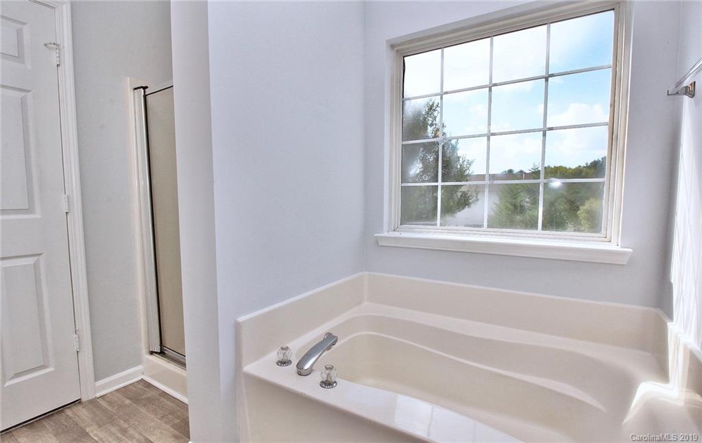 6711 Horace Mann Road Charlotte, NC 28269 - Photo 22 of 28