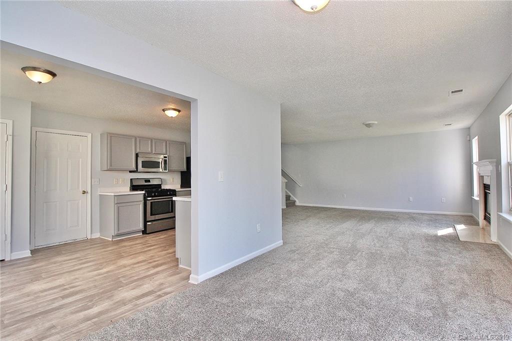 6711 Horace Mann Road Charlotte, NC 28269 - Photo 8 of 28
