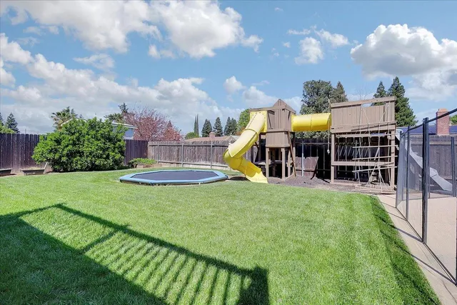 $689,900 | 1571 Coats Drive, Yuba City, CA 95993