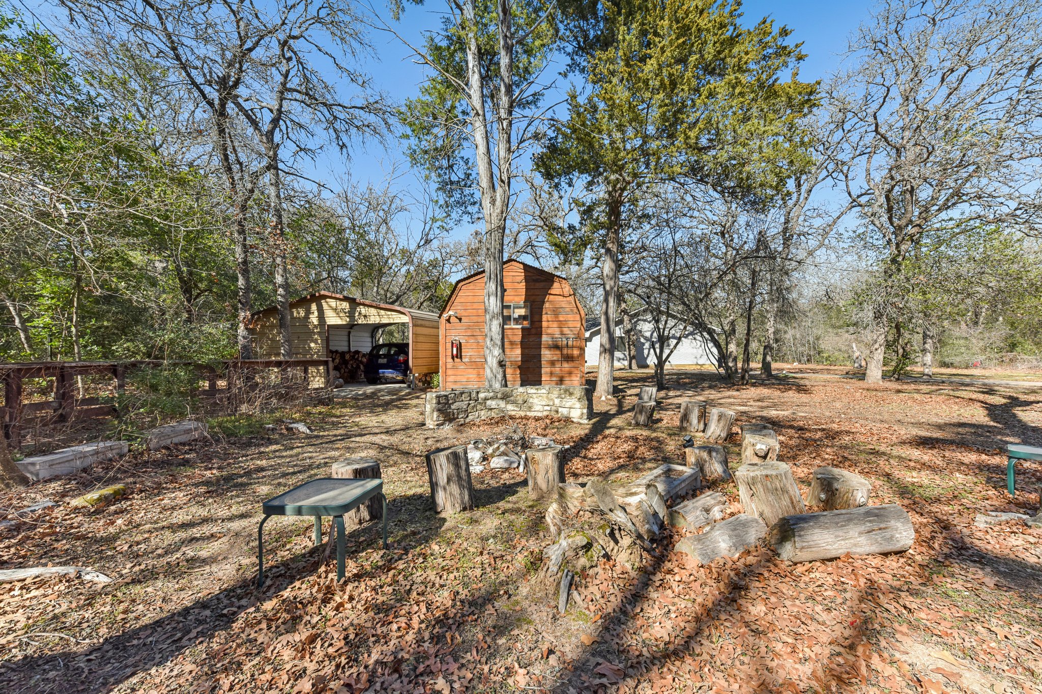 111 Post Oak Lane Elgin, TX 78621 - Photo 26 of 39