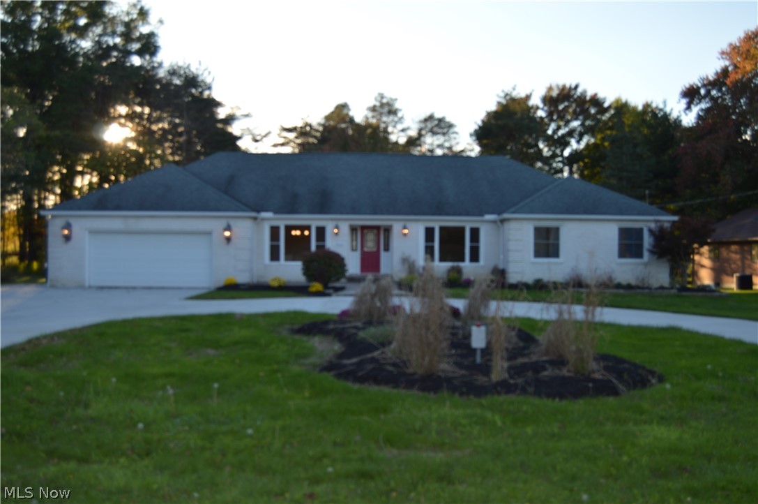 19646 Prospect Road Strongsville, OH 44149 - Photo 1 of 32 Gallery Image 1