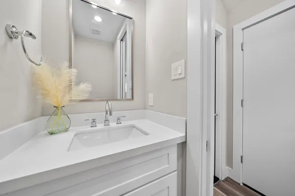 $2,099 | 7510 Sandle Street, Houston, TX 77088