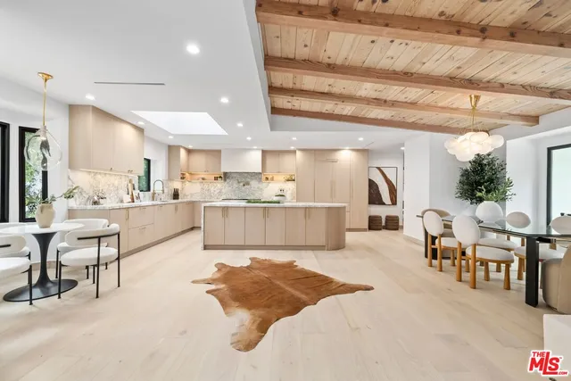 $3,295,000 | 15415 Milldale Drive, Los Angeles, CA 90077