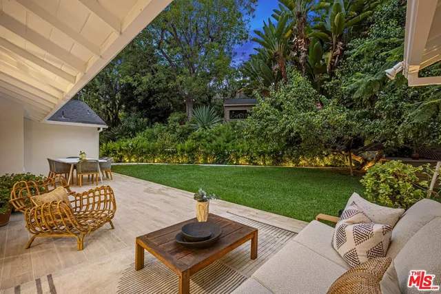 $3,295,000 | 15415 Milldale Drive, Los Angeles, CA 90077