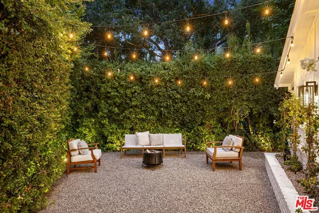 $3,295,000 | 15415 Milldale Drive, Los Angeles, CA 90077