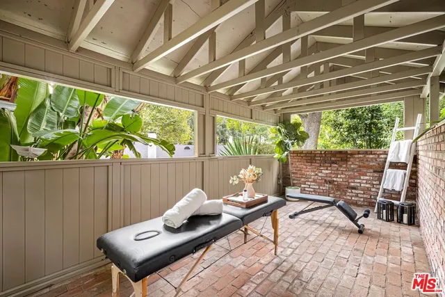 $3,295,000 | 15415 Milldale Drive, Los Angeles, CA 90077