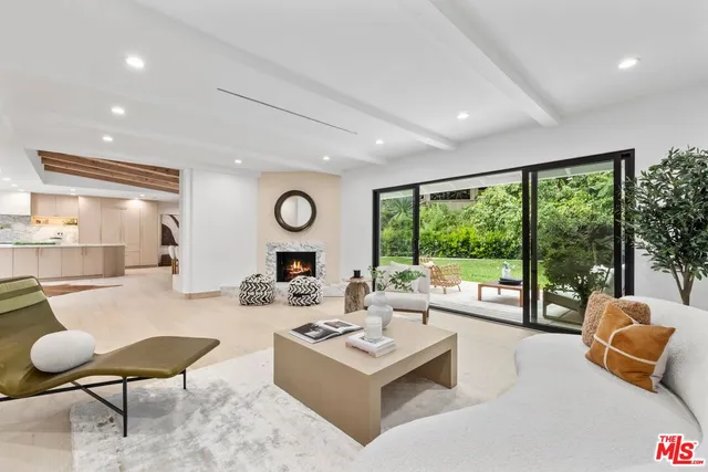 $3,295,000 | 15415 Milldale Drive, Los Angeles, CA 90077