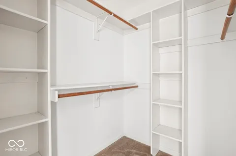 $289,000 | 902 Amesbury Court, Indianapolis, IN 46217