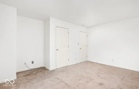 $289,000 | 902 Amesbury Court, Indianapolis, IN 46217