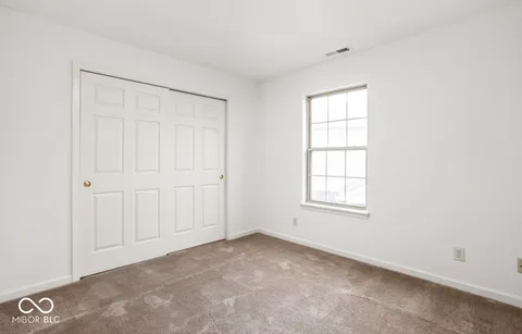 $289,000 | 902 Amesbury Court, Indianapolis, IN 46217