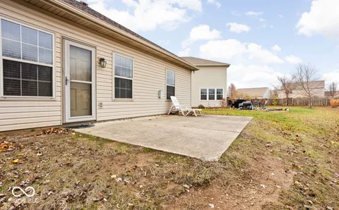 $289,000 | 902 Amesbury Court, Indianapolis, IN 46217