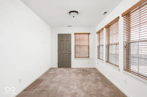 $289,000 | 902 Amesbury Court, Indianapolis, IN 46217