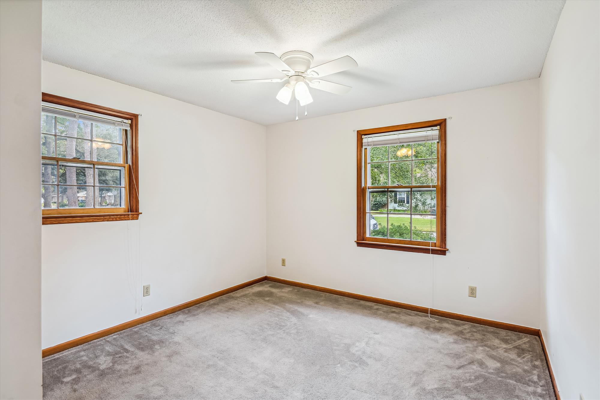 320 Heber Road Summerville, SC 29485 - Photo 30 of 36 main level-bedroom 1-_dsc7297