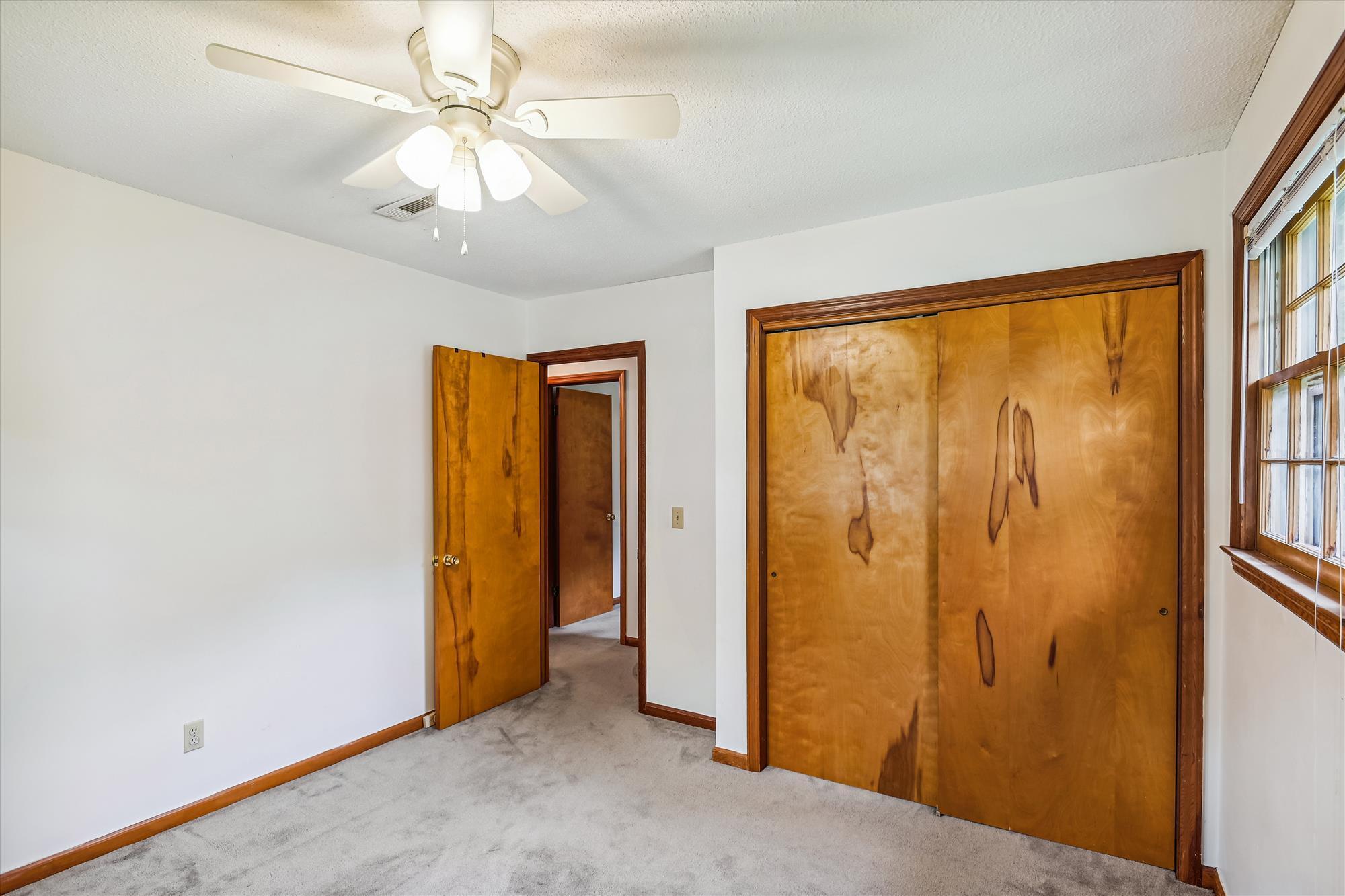 320 Heber Road Summerville, SC 29485 - Photo 31 of 36 main level-bedroom 1-_dsc7307