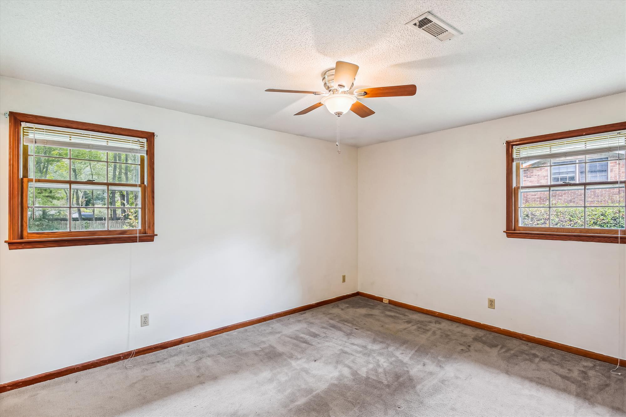 320 Heber Road Summerville, SC 29485 - Photo 34 of 36 main level-primary bedroom-_dsc7272