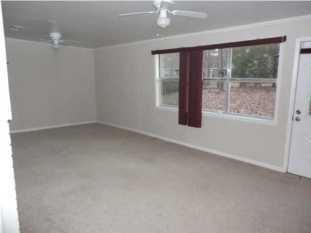 547 Spryfield Road Jackson, MS 39212 - Photo 5 of 9 Enclosed Patio