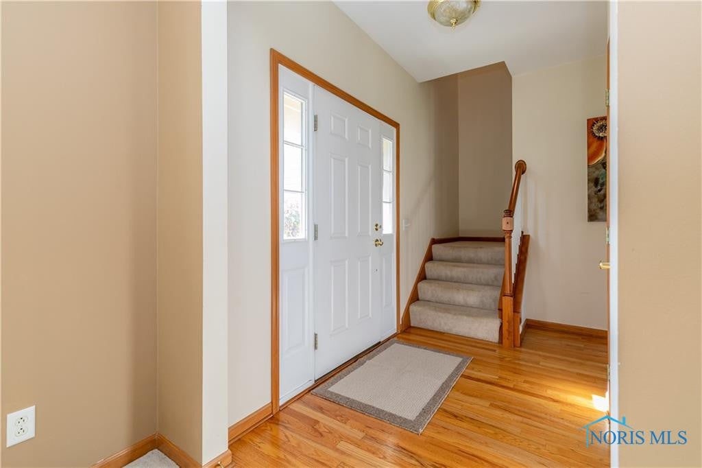 7448 Lock Mill Court Maumee, OH 43537 - Photo 6 of 33 Gallery Image 6