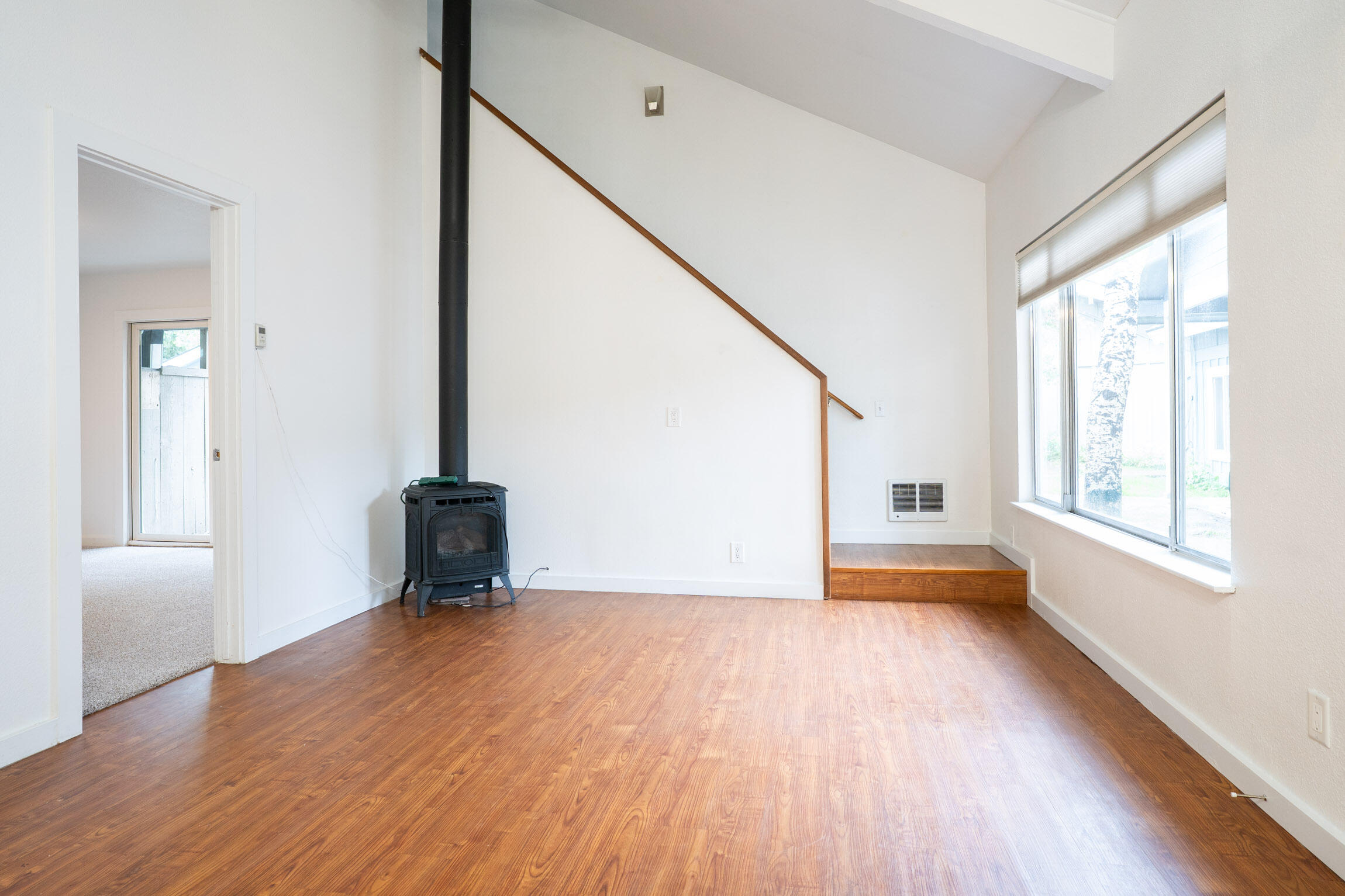 218 Pinewood Lane, Unit D6 Ketchum, ID 83340 - Photo 7 of 18 Living Room 1