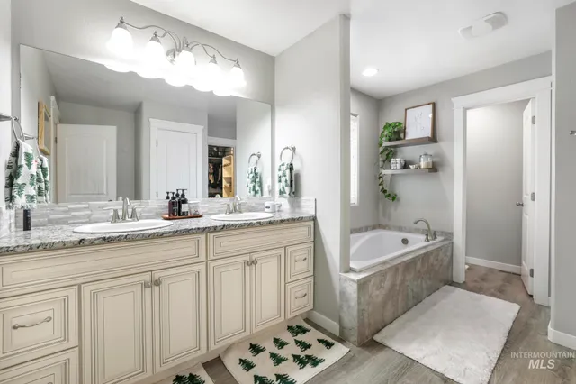 $675,000 | 4060 Mountain Vista Lane, Filer, ID 83328