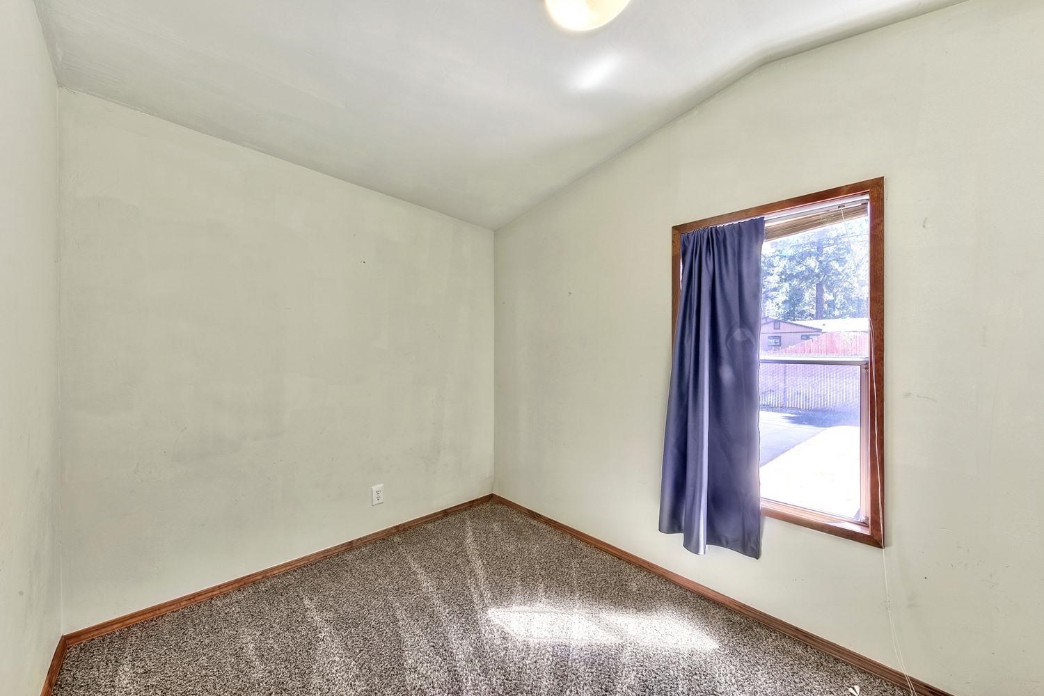 11070 Brockway Road, Unit 70 Truckee, CA 96161 - Photo 11 of 16 a view of an empty room and window