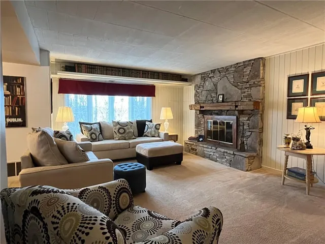 $270,000 | 8-a2 Mountain Villas Drive, Champion, PA 15622