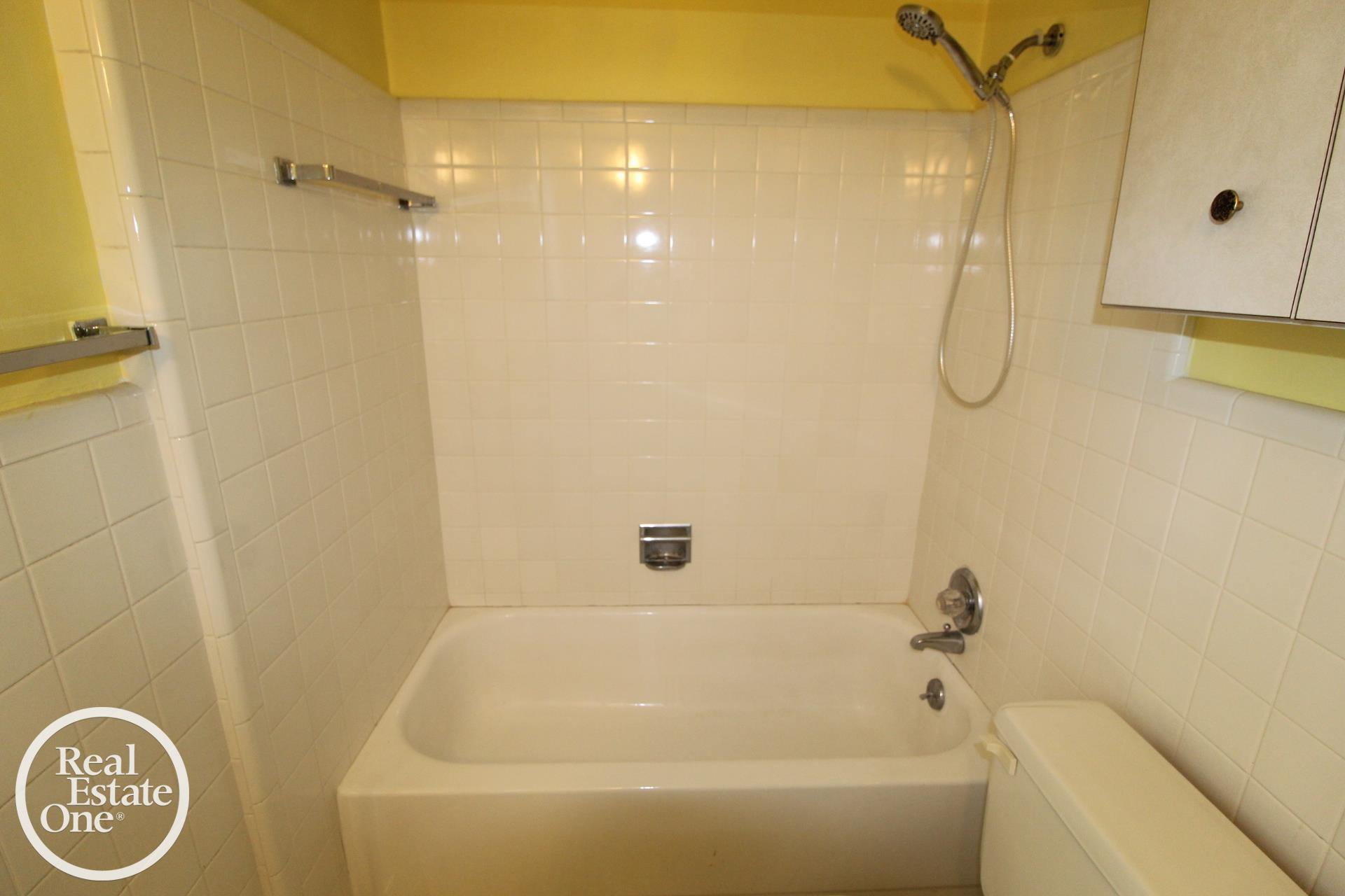 93 Moran Road Grosse Pointe Farms, MI 48236 - Photo 44 of 71
