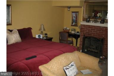 7427 Carver Road Gainesville, VA 20155 - Photo 8 of 15 Bedroom (Master)