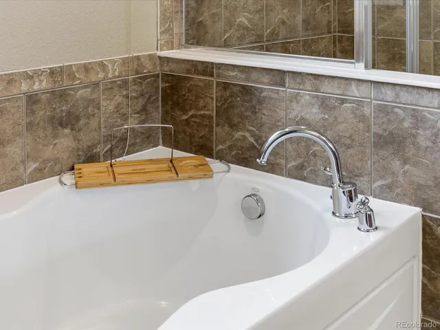 $864,000 | 3481 Vestal Loop, Broomfield, CO 80023