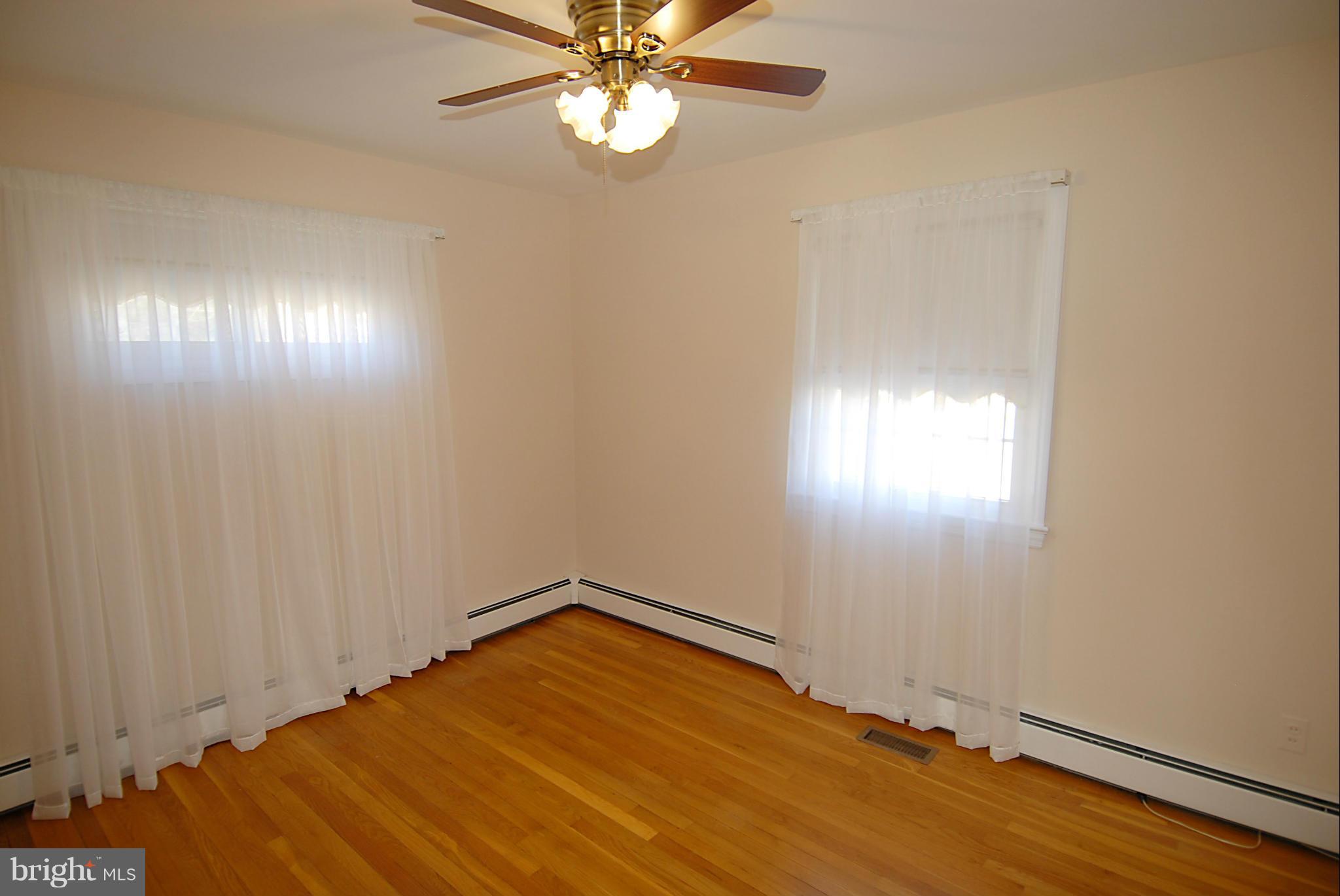 17800 Dominion Drive Sandy Spring, MD 20860 - Photo 14 of 29 Bedroom