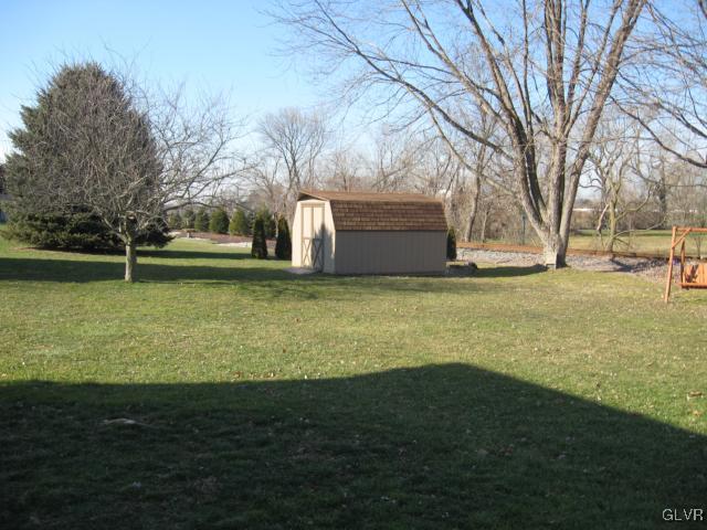 4912 Steuben Road Nazareth, PA 18064 - Photo 10 of 12 Gallery Image 10