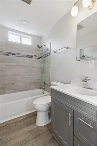 $84,900 | 609 Trenton Avenue, Rockford, IL 61102