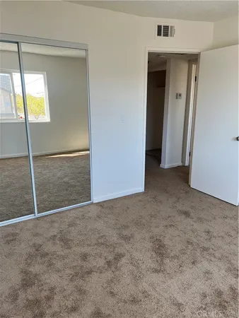 $2,100 | 454 East Ave Q3, Unit 8, Palmdale, CA 93550