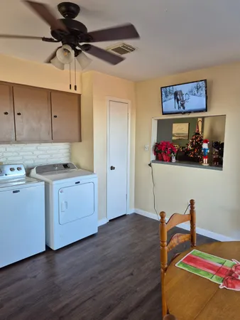 $1,800 | 2102 North Pearland Avenue, Pearland, TX 77581