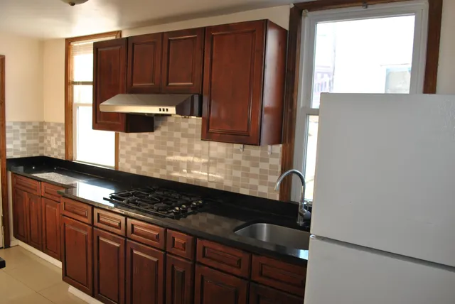 $820,000 | 20-22 Kirkland Street, Dover, NH 03820