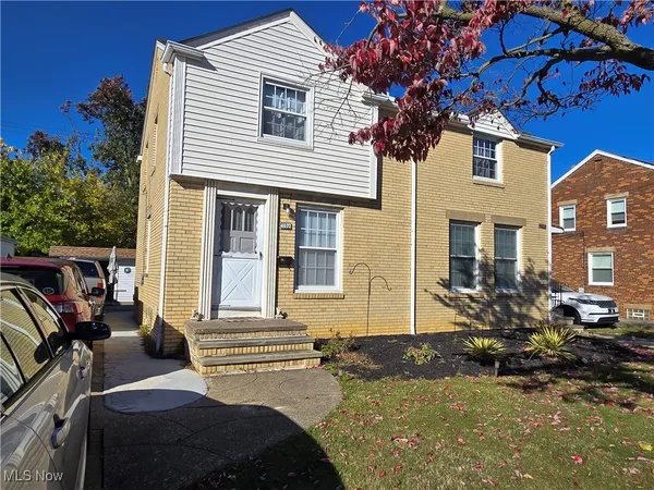 $1,800 | 4602 Roadoan Road, Cleveland, OH 44144