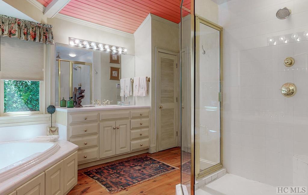 260 Satulah Road Highlands, NC 28741 - Photo 39 of 55 Gallery Image 39
