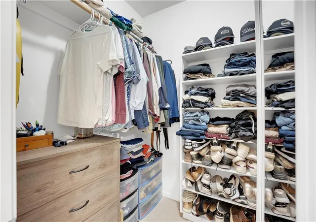 $387,400 | 211 Westgate Circle, Warrensburg, MO 64093