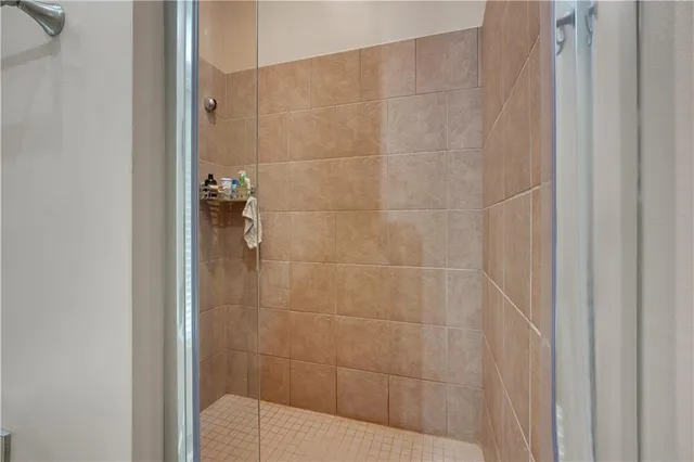 $387,400 | 211 Westgate Circle, Warrensburg, MO 64093