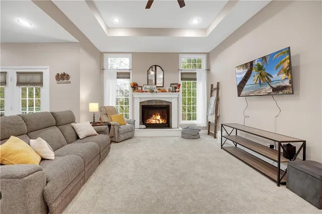 $387,400 | 211 Westgate Circle, Warrensburg, MO 64093