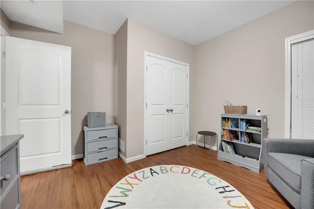 $387,400 | 211 Westgate Circle, Warrensburg, MO 64093