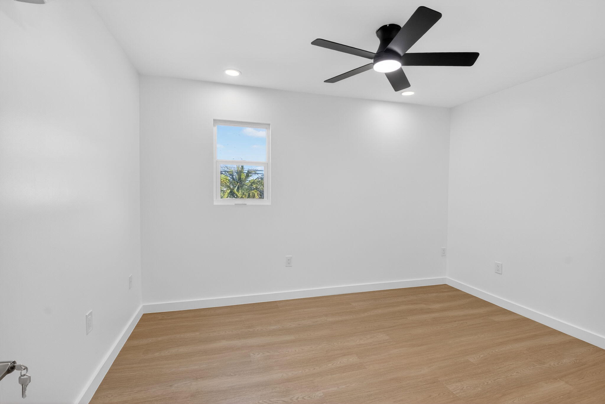 379 Northwest 23rd Street Boca Raton, FL 33431 - Photo 31 of 60 44-web-or-mls-DSC_1228