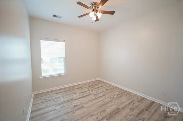 $2,400 | 109 Savannah Lane, Richmond Hill, GA 31324