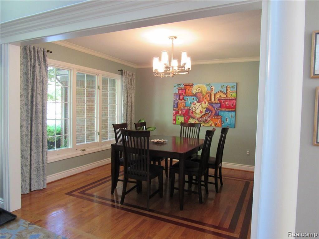 3853 Beechcrest Road Rochester Hills, MI 48309 - Photo 6 of 55