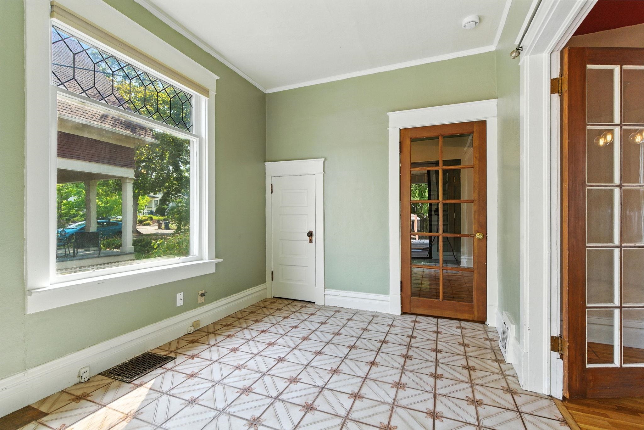 1503 East 12th Avenue Spokane, WA 99202 - Photo 17 of 49
