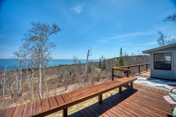 $524,900 | 10173 Little Marais Road, Silver Bay, MN 55614