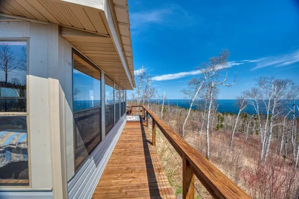 $524,900 | 10173 Little Marais Road, Silver Bay, MN 55614